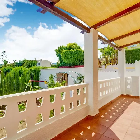 Belvilla By Oyo La Casita Villa