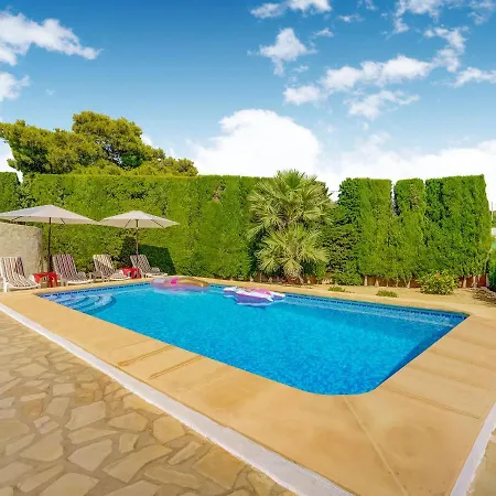 Villa Belvilla By Oyo La Casita *